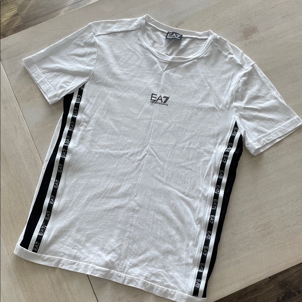 Emporio Armani White Tee Like New